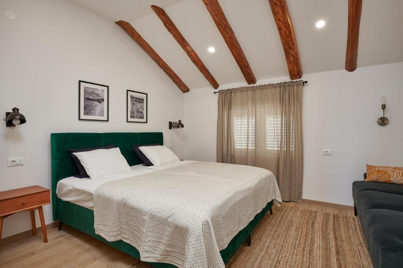 קאבטאט Apartments Maruna מראה חיצוני תמונה