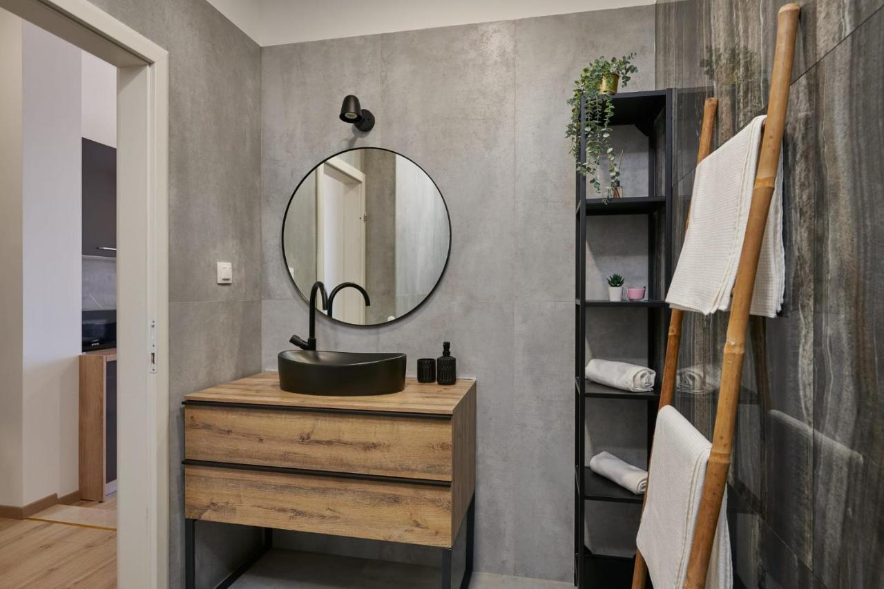 קאבטאט Apartments Maruna מראה חיצוני תמונה