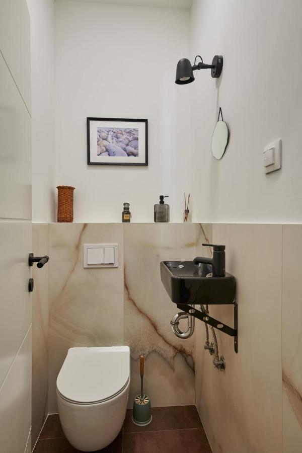 קאבטאט Apartments Maruna מראה חיצוני תמונה